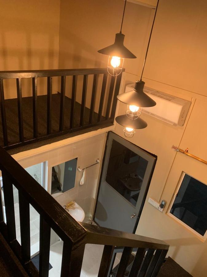 Euc Room Stay Tuaran Екстер'єр фото