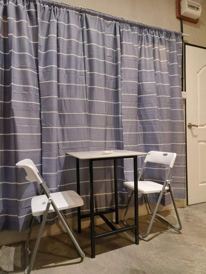 Euc Room Stay Tuaran Екстер'єр фото